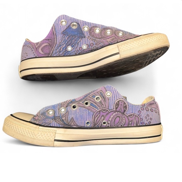 Converse Women's Purple and Blue Patterned Sneakers - Picture 4 of 10